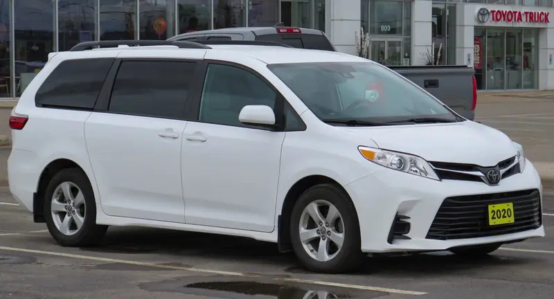 2018 Toyota Sienna photo 1